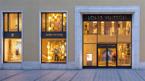 louis vuitton münchen residenzpost|Louis Vuitton germany.